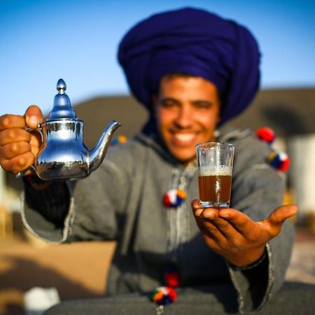 Madu Luxury Desert Camp Мерцуга Екстериор снимка